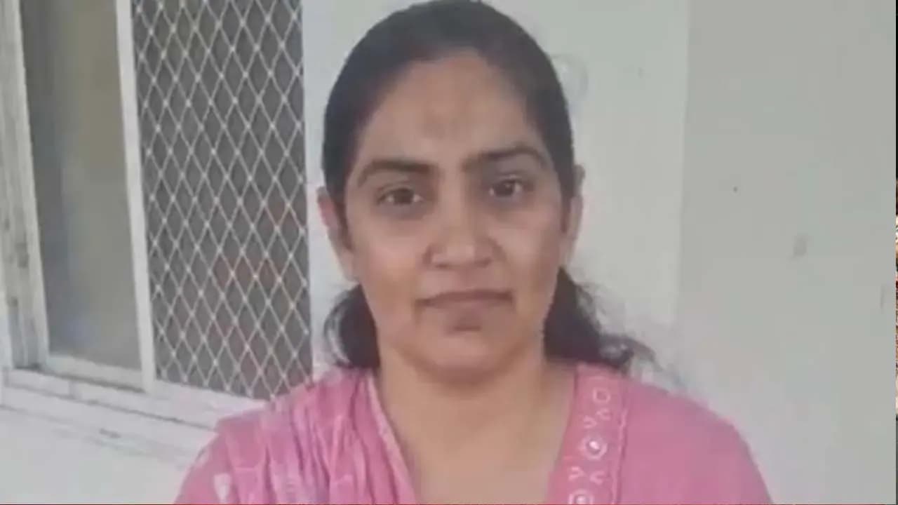 Ajmer jailer Divya Chaudhary took two inmates for housework now shes jailed in same prison