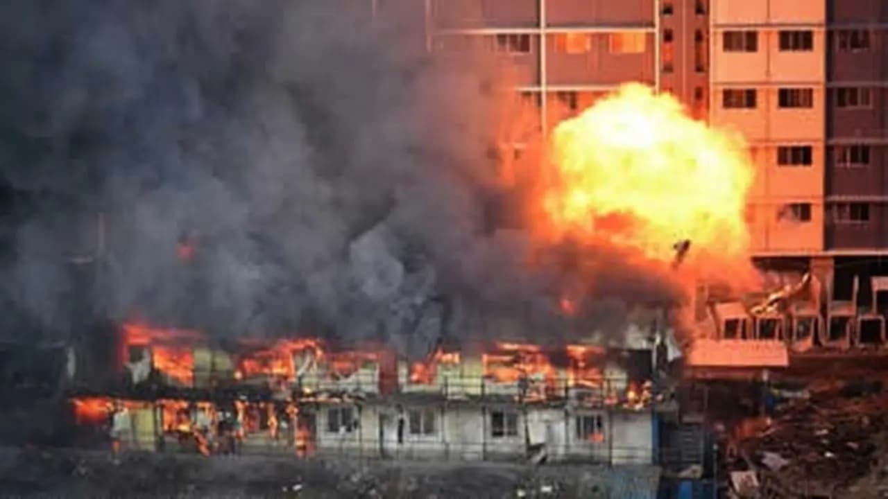 IIT Bombay Fire: Fire caused by Gas leak in IIT Bombay hostel 5 injured