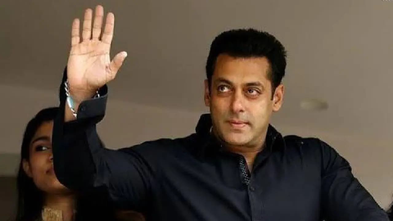 Salman Khan Debut on YouTube: Channel Crosses Thousands of Subscribers Within Hours