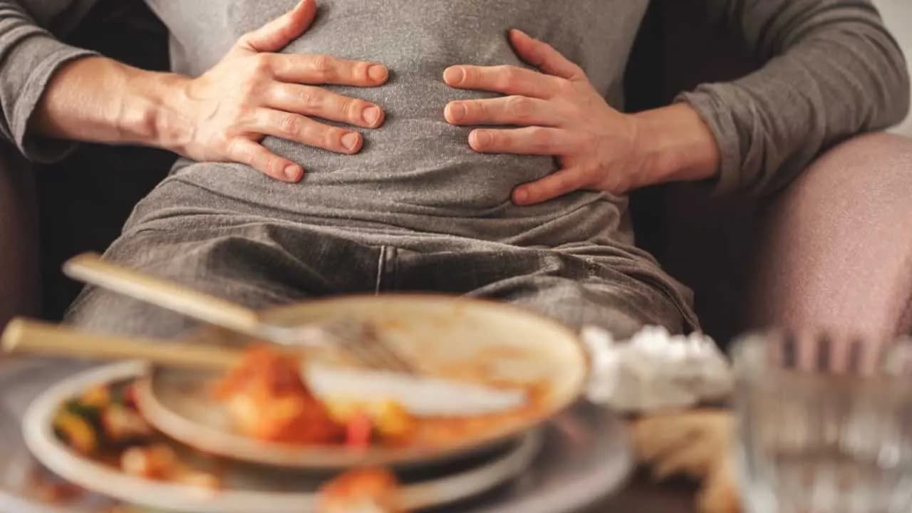 Get relief after heavy meals 4 easy tips for digestion 