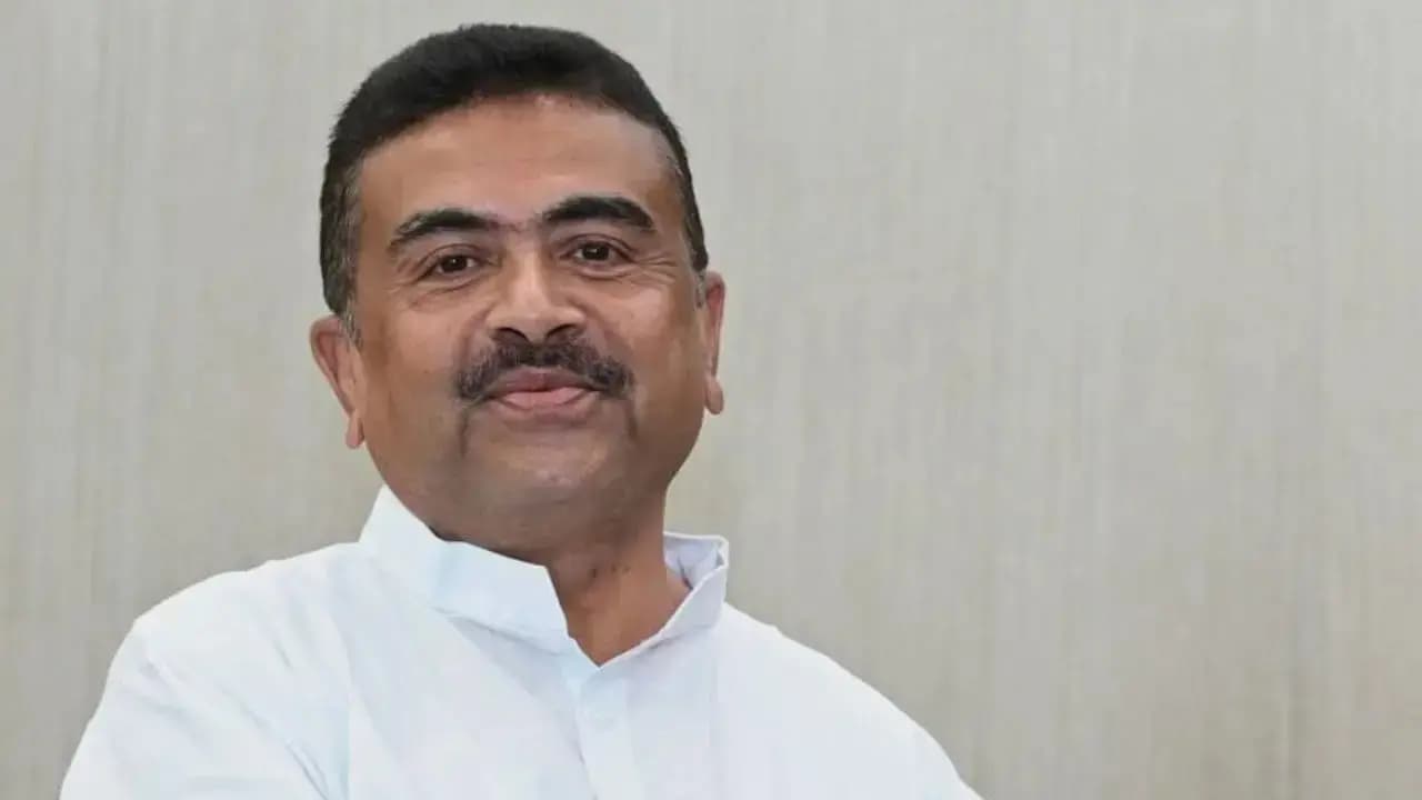 Amid Durga Puja inauguration CM Suvendu Adhikari suddenly visited Delhi speculation arose
