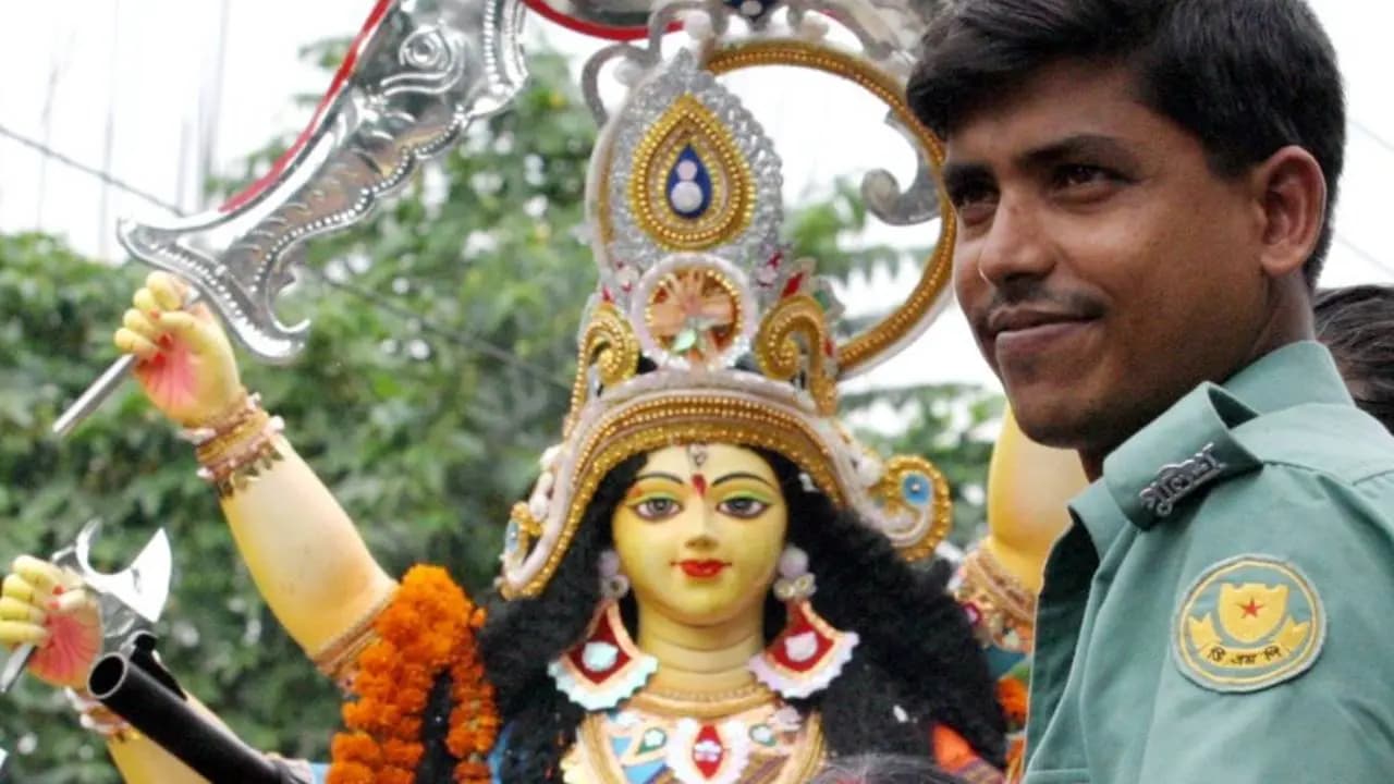 No holiday on saptami Bangladesh government issued notice