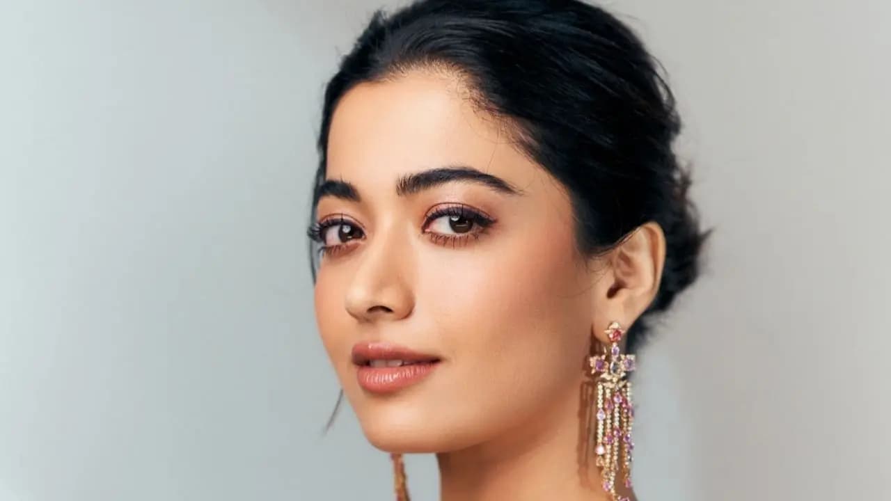 Rashmmika Mandanna adopts 400 families after playing Jayamma in Ranabali