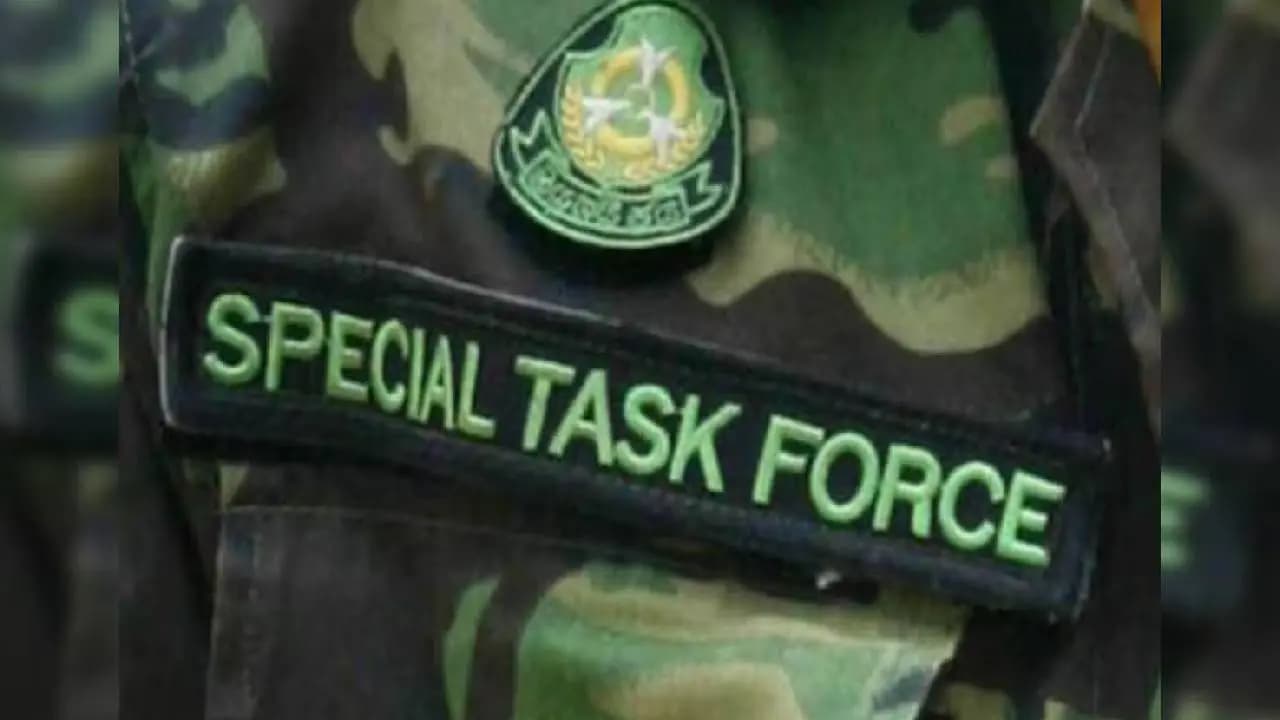 Illegal arms factory busted in Kolkata
