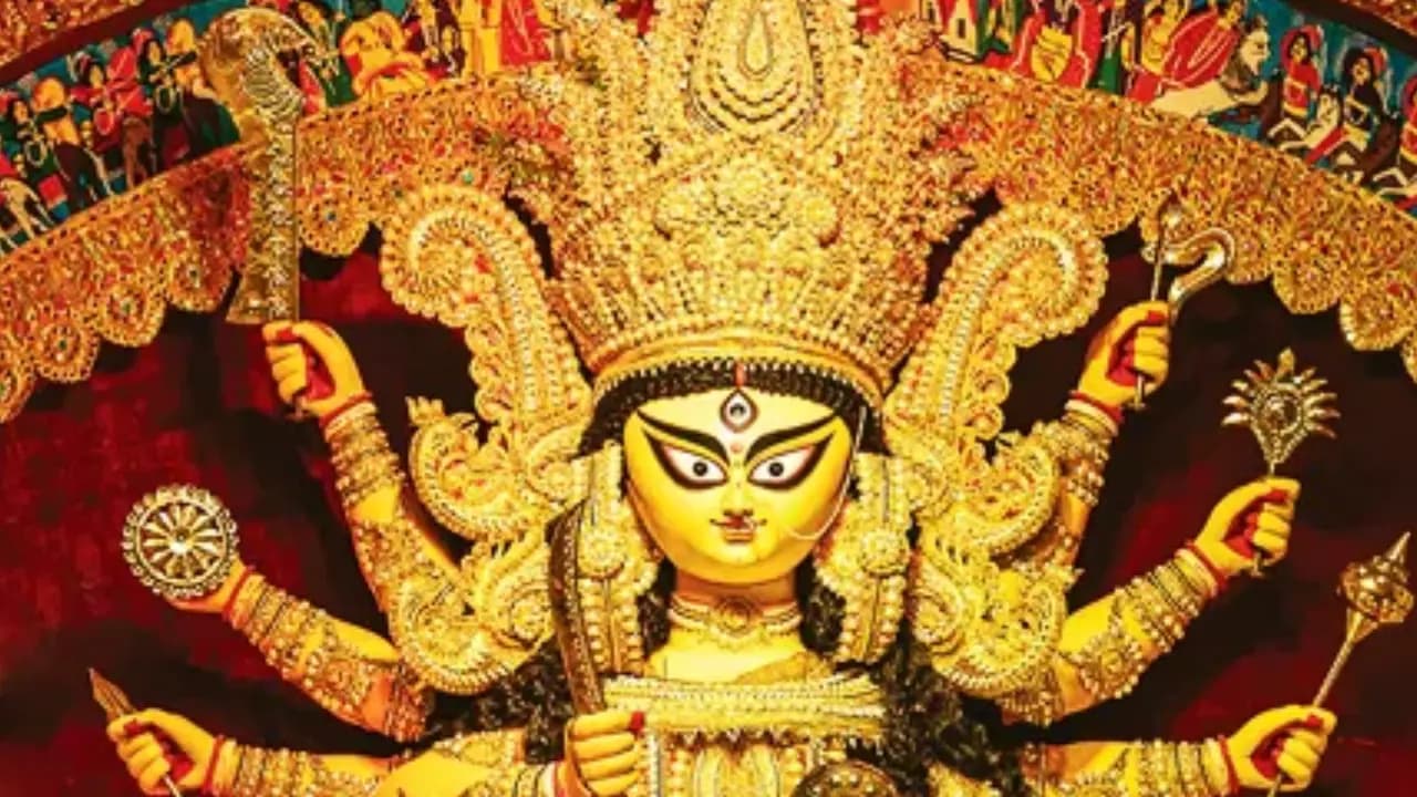 16 October Daily Horoscope on Durga Puja Sashthi Know all Zodiac Predictions