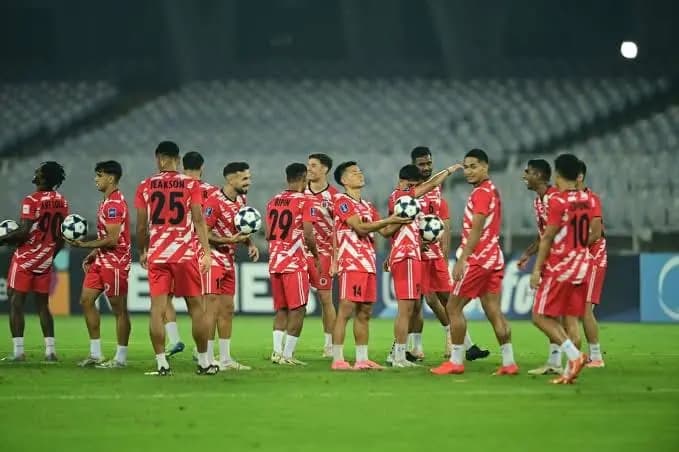 East Bengal players boycott practice ahead of first match against Churchill Brothers, know the reason why 