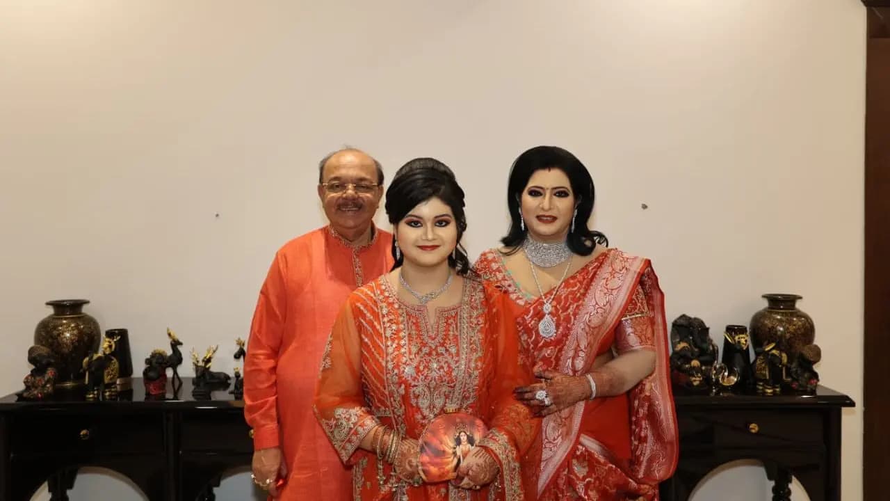 Sovan Chatterjee-Baishakhi Banerjee: know how they celebrate Durga Puja 