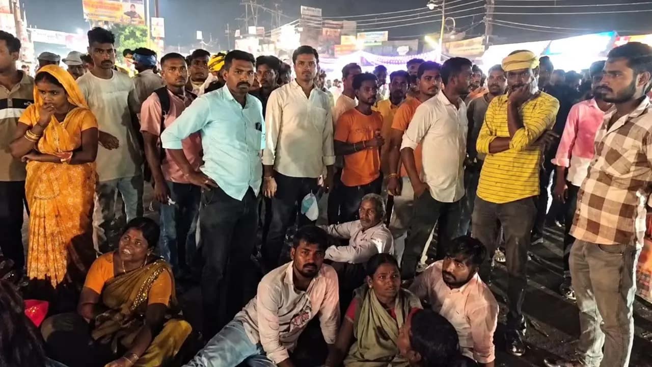 In Gorakhpur three people died and nine were injured after coming into contact with a high-tension wire during the immersion of Durga idols