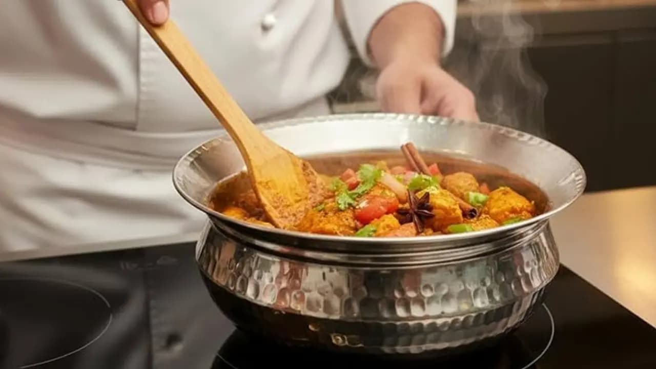Never Cook These Six Foods in an Aluminum vessel they could turn Toxic