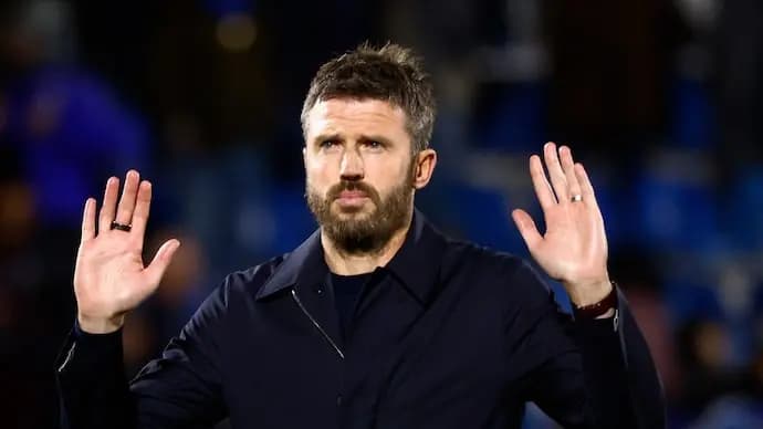 Michael Carrick takes blame for Manchester United crisis, gives emotional speech 