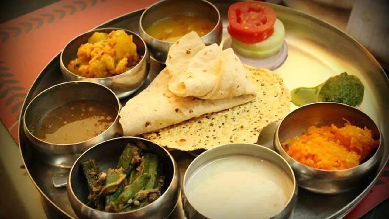 Only vegetarian food will now be served at the Keralam Lok Bhavan Governor Om Prakash Mathur issued the directive upon taking charge