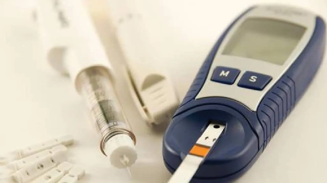 Control Blood Sugar Without Medicine Indian Scientist in Switzerland Designs a Device to Lower Blood Sugar Without Pills