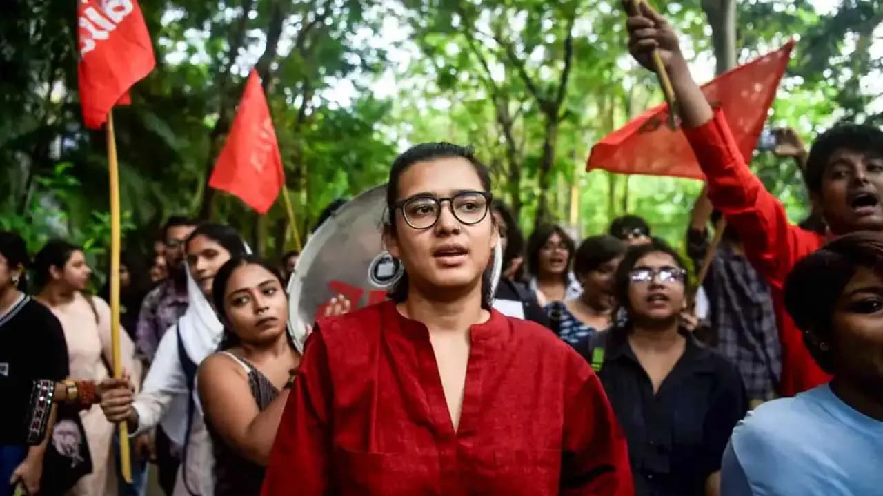 Major setback for Neha Bora: Delhi High Court dismisses the AISA leaders challenge against a peace bond notice