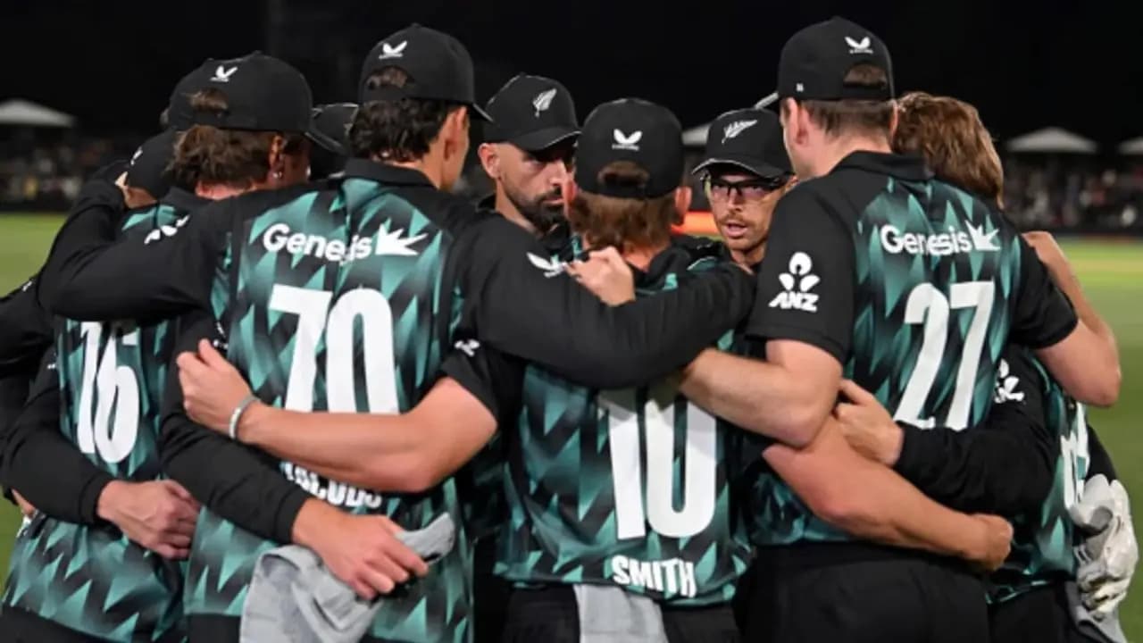  New Zealand revamp pace attack after 2nd T20I defeat make Changes for remainder of series
