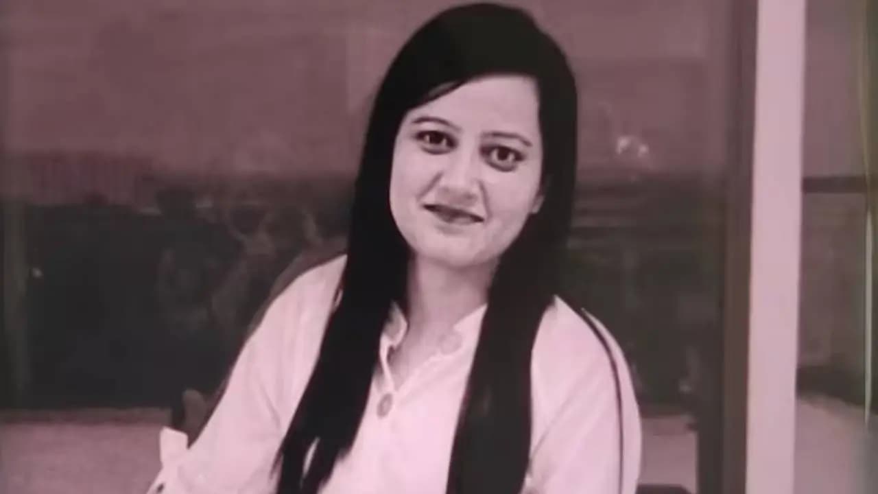Hyderabad-based female software professional dies by suicide after demanding a wedding via video call