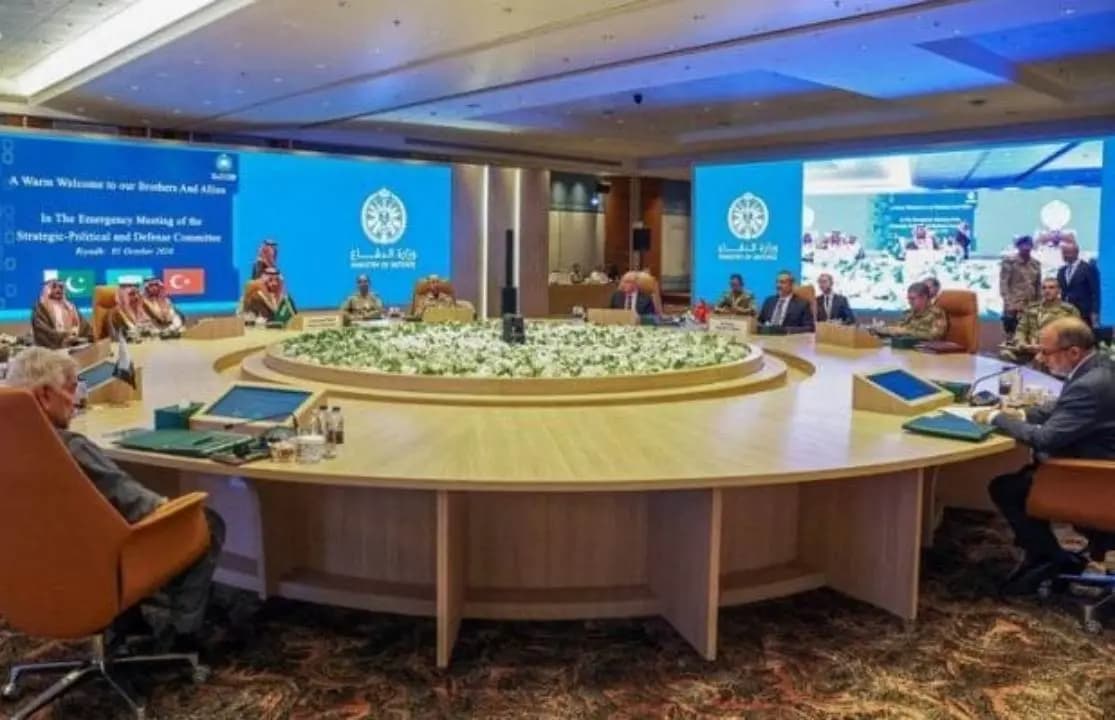 High-stakes talks in Tehran Iran meets Mecca Pact nations to discuss regional security