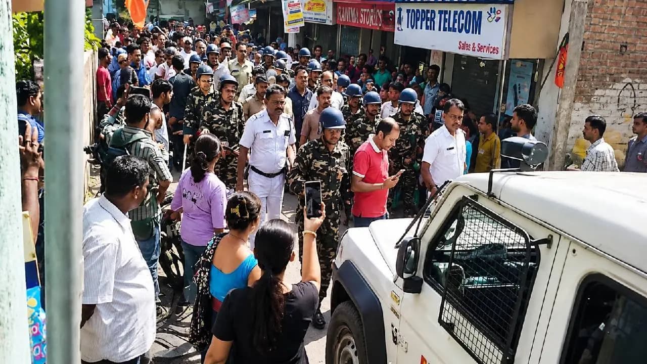Behala Incident: Police Parade Accused Bare-Chested After Shocking Assault Case