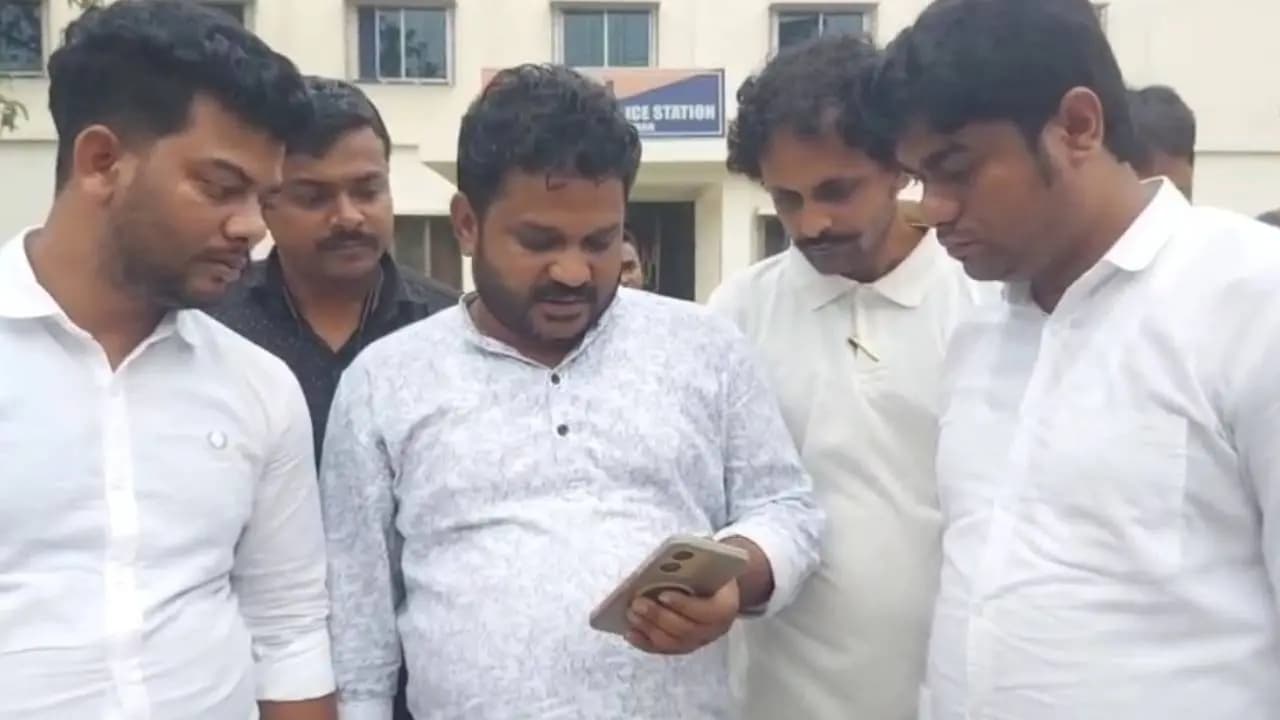 Raina BJP MLA Subhas Patra's WhatsApp Hacked, fraudsters allegedly demand money from contacts