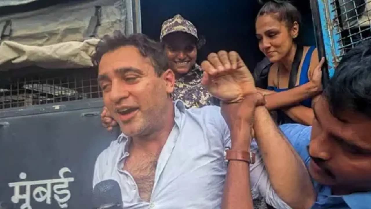 Bollywood actor Imran Khan get relief 