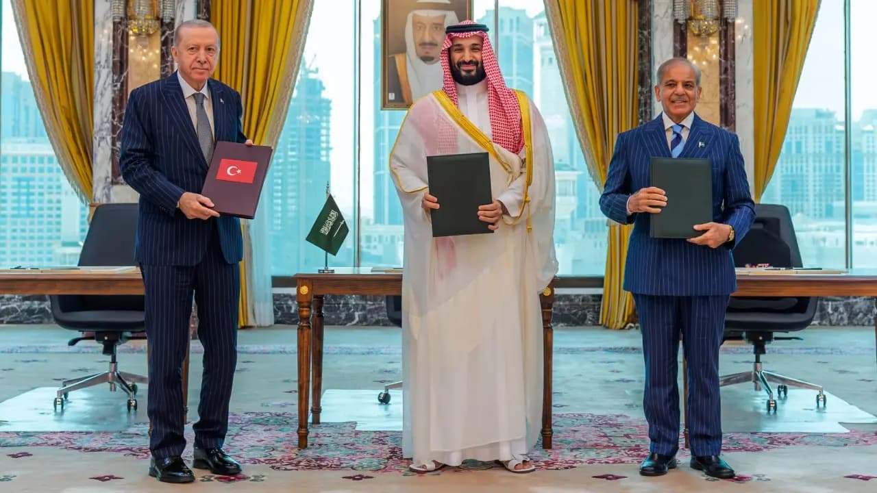 Saudi Arabia’s Reported One Billion USD Offer to Houthis Through Iran for Ceasefire