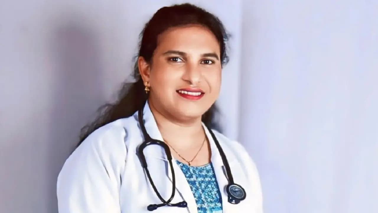  Indias first Dalit trans woman to earn an MD know about  Dr Koyyala Ruth John Paul