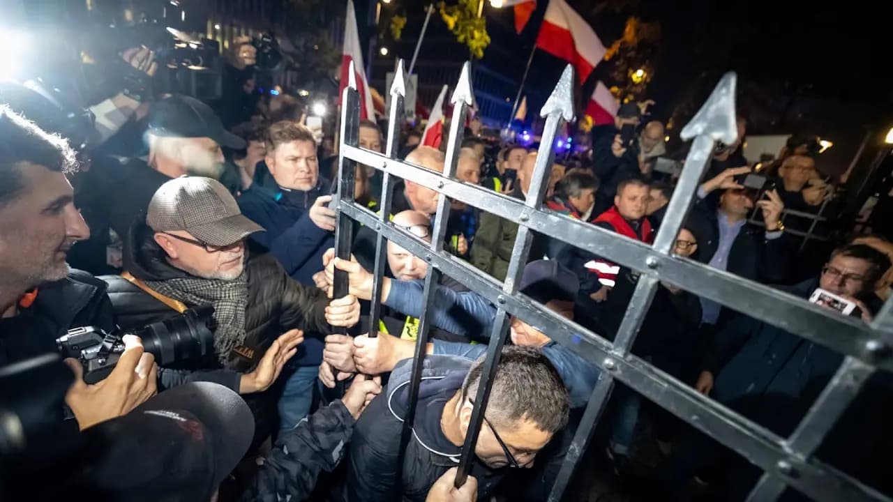 Judge suspended her court president in Poland protest erupts coup claim floated