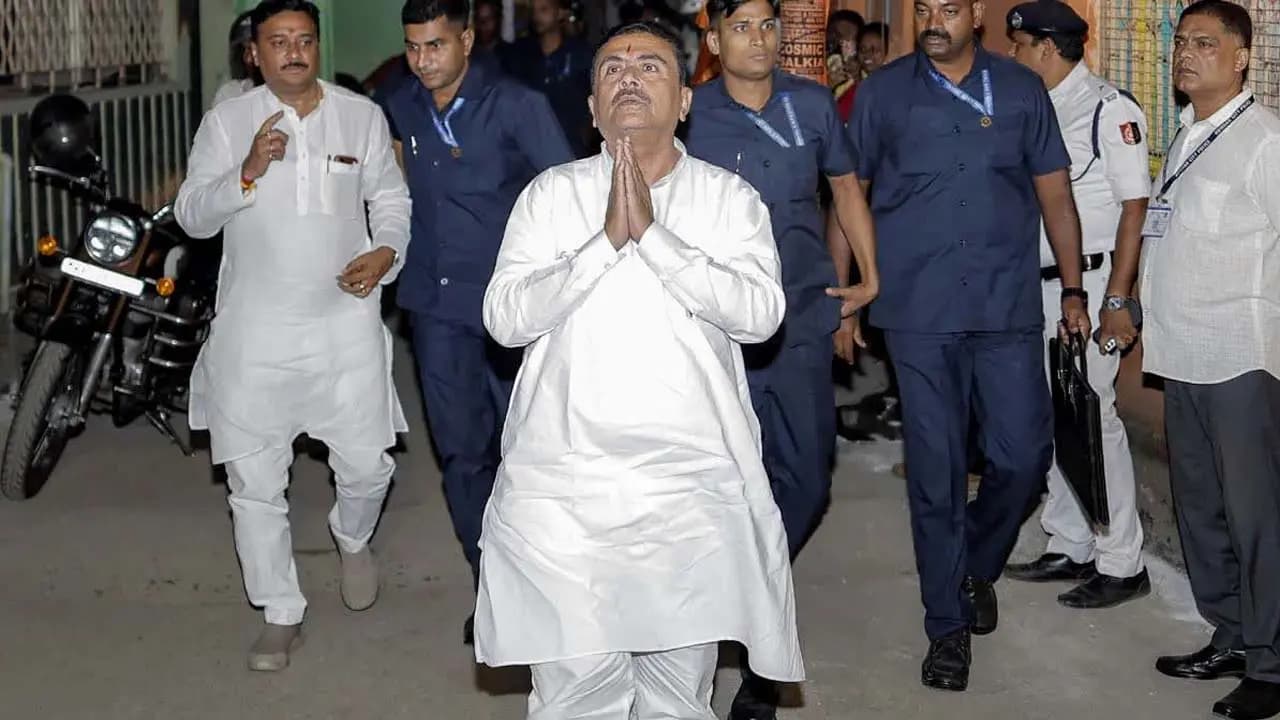 Suvendu At Thakurnagar: CM Suvendu Adhikari is travelling to Thakurnagar on Sunday to attend the second international Gosai conference
