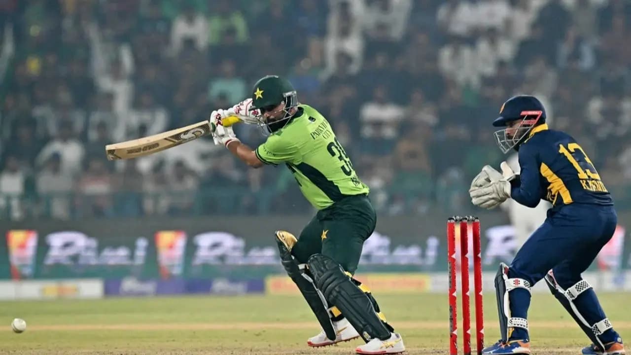 Pakistan crowned triseries champions after thrilling run chase against Sri Lanka 