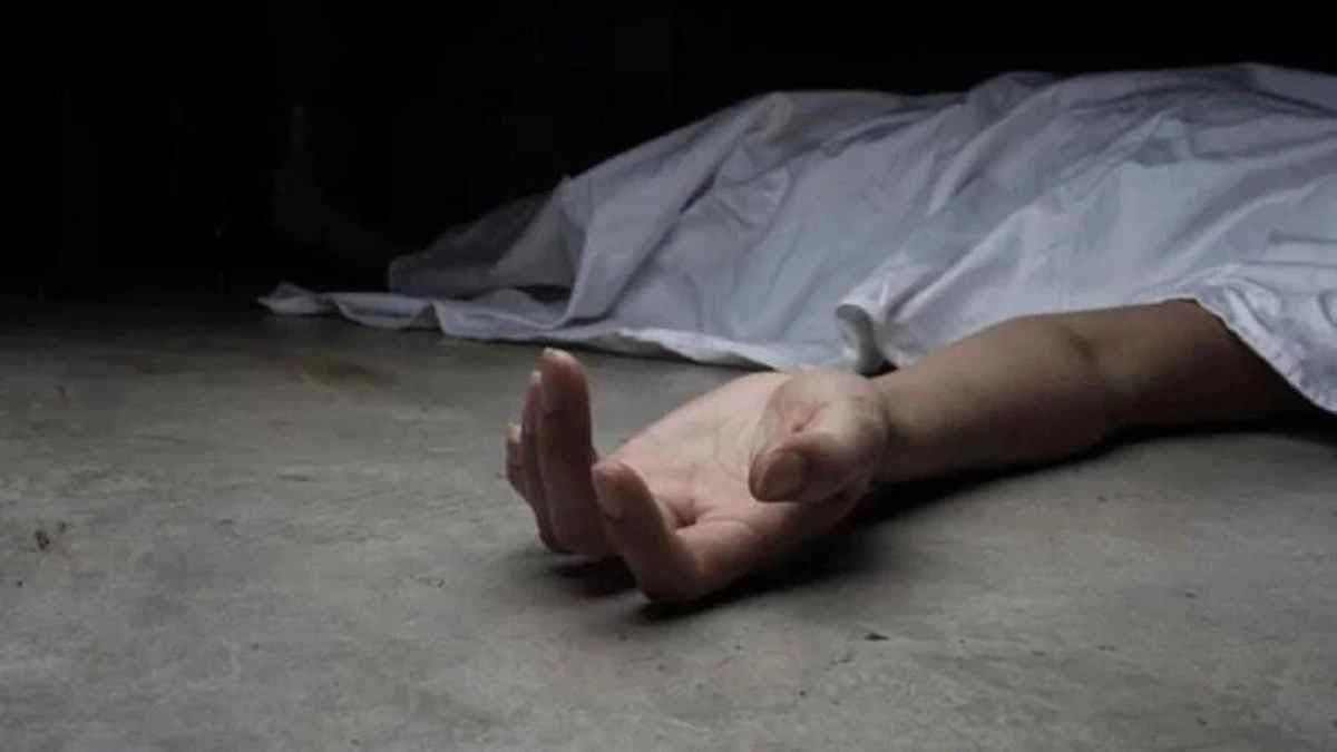 Man Kills Pregnant Wife Caught While Disposing