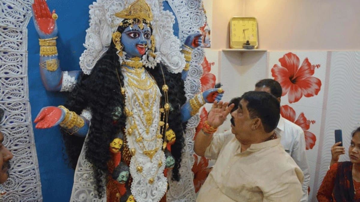 Kali Puja 2025: Anubrata Mondals Kali Puja is back to its glory