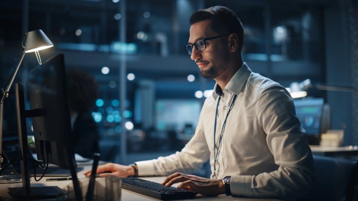 How to take care of your health while working on night shift lif