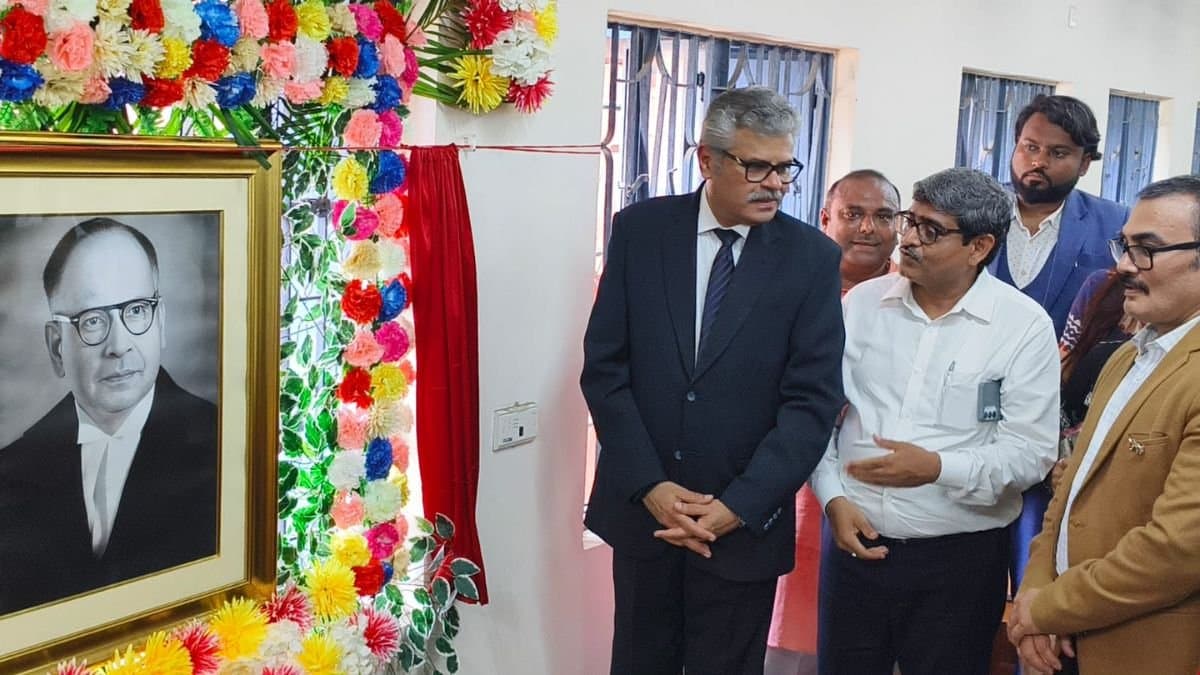 High Court Chief Justice TS Sivajnanam praised the quality of education and infrastructure of government law colleges