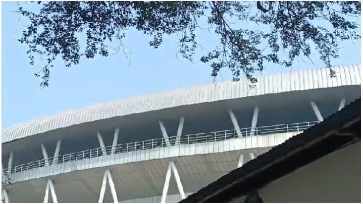 Dead Body found in Eden Gardens