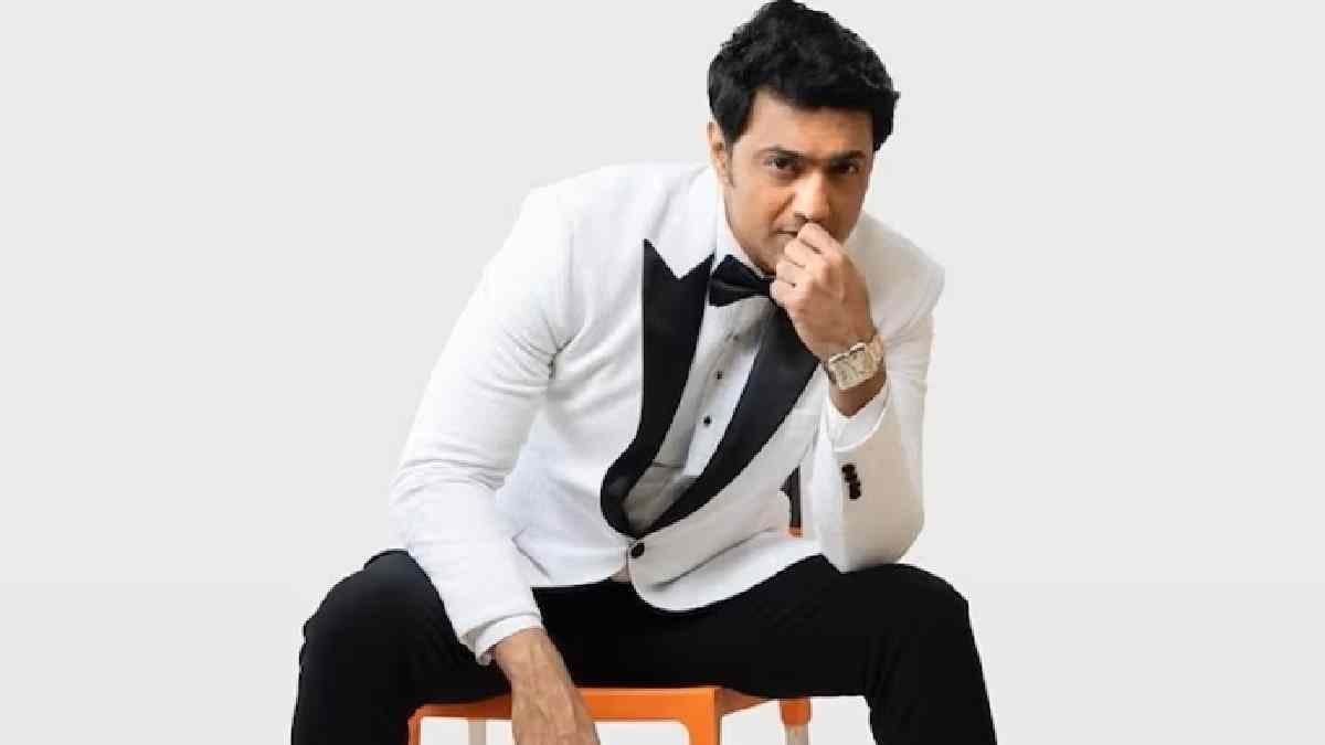 Dev releases new poster of his upcoming movie Raghu dakat and announces release date ENT