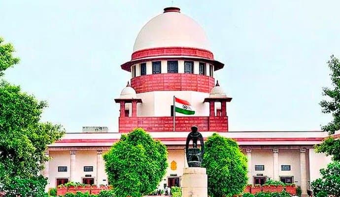 Supreme Court transfers to itself case from Calcutta HC