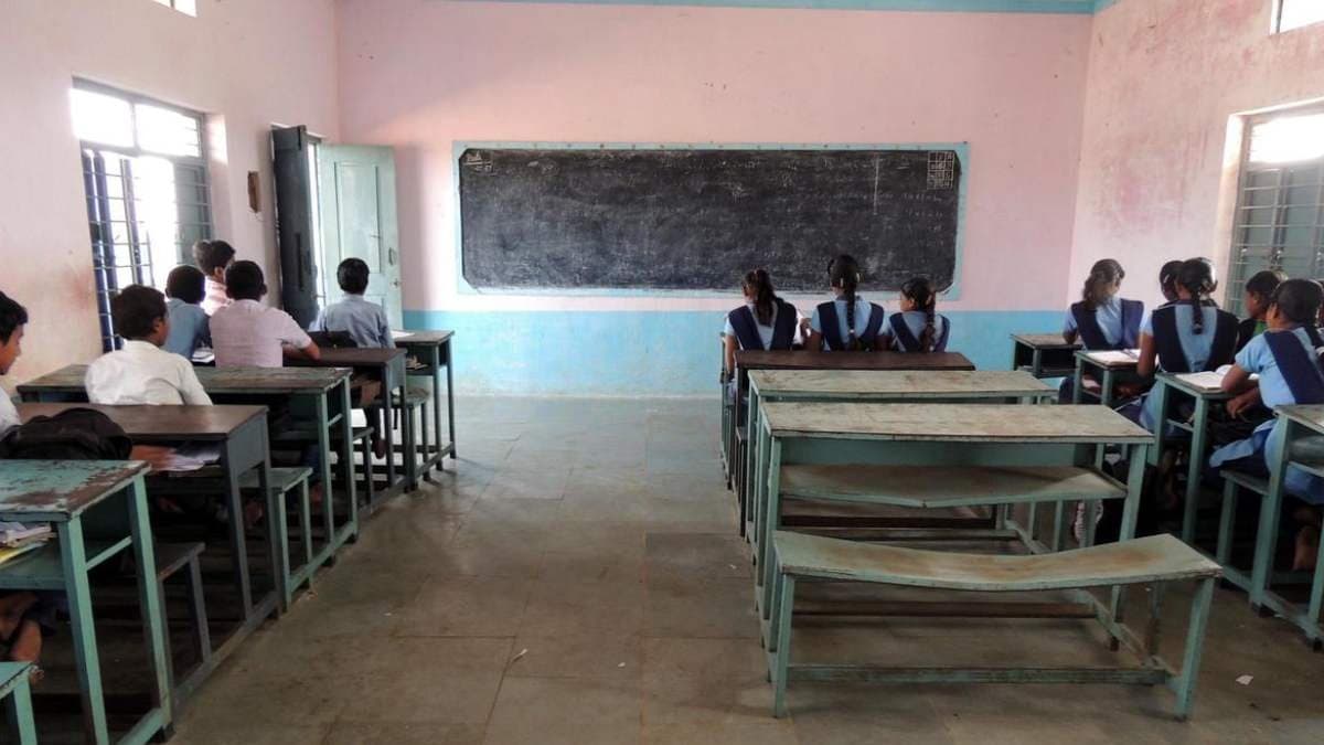 Student enrollment dropped in india congress raises question