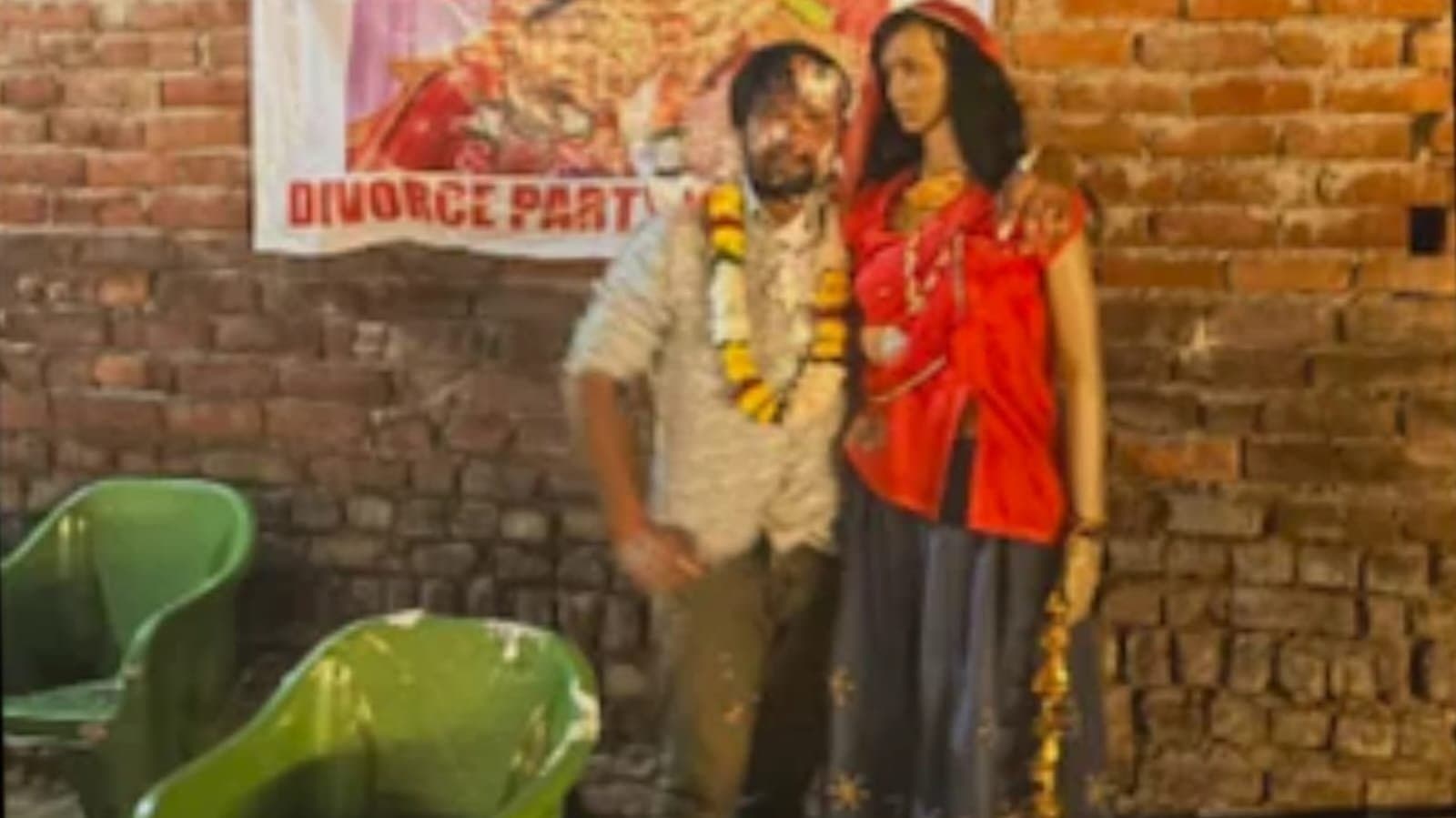 a man throws divorce party in haryana_gnr