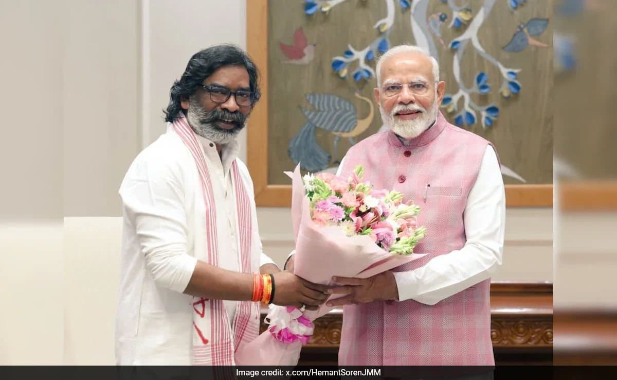 Jharkhand Chief Minister Hemant Soren Meets PM Modi gnr