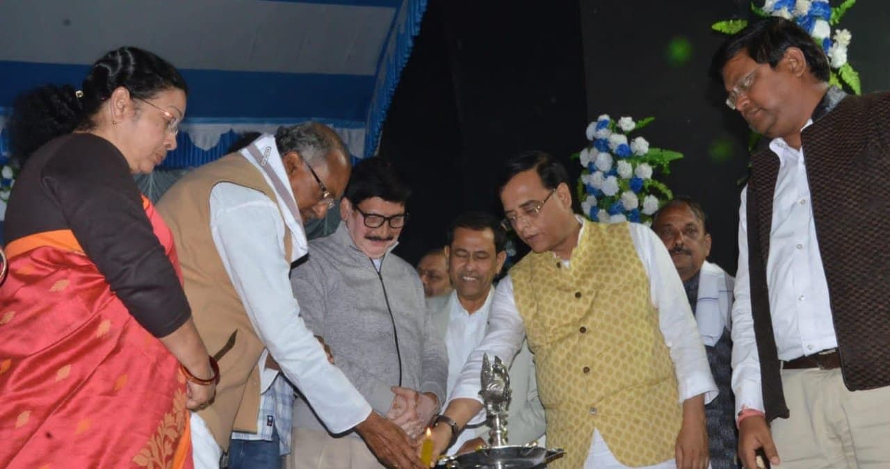 Bengal Electric Vehicle Association was inaugurated by the state transport minister