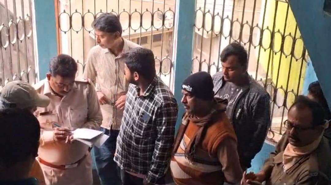 body recover in a house