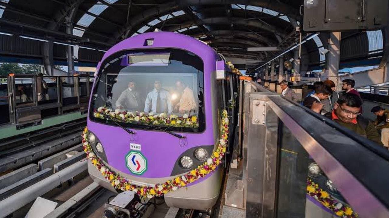 Special metro will run during Kolkata book fair
