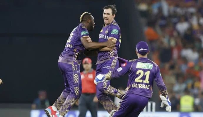 Mitchell Starc picks up three, Hyderabad all out for 159