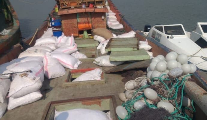 BSF intercepts 3 crore betel nut smuggling from Sundarbans