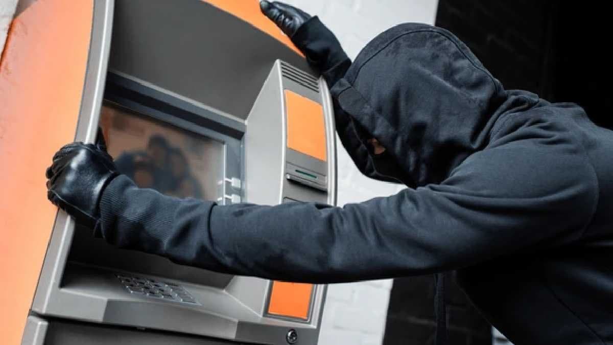 Lucky Bhaskar became unlucky then what happened to ATM thieves gnr