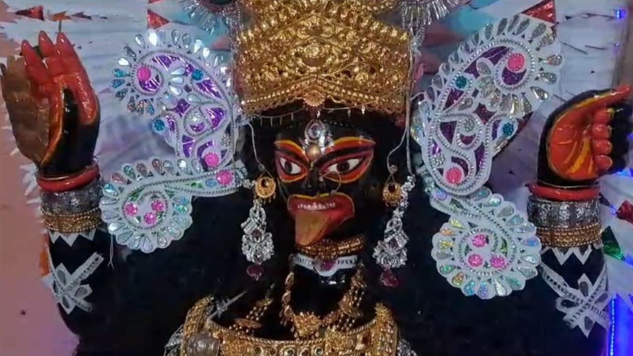 Kali Puja at Pandua