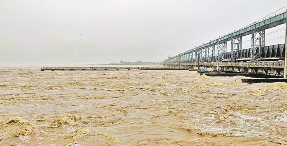 Flood Situation in bihar as water level of rivers increasing rapidly