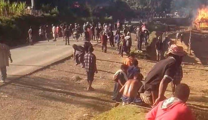 64 Dead In Papua New Guinea Tribal Violence