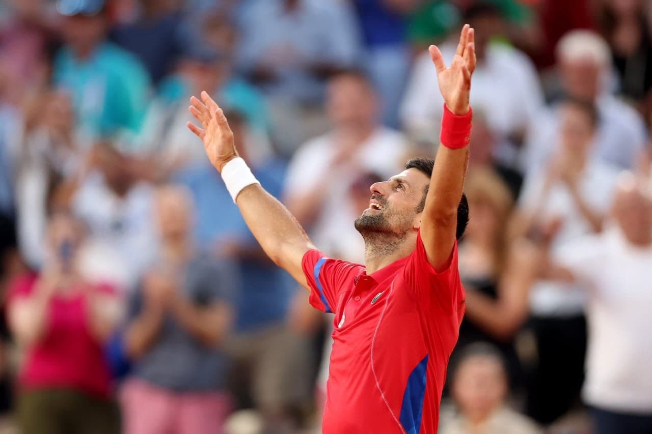Novak Djokovic beats carlos Alcaraz to clinch gold in paris Olympics
