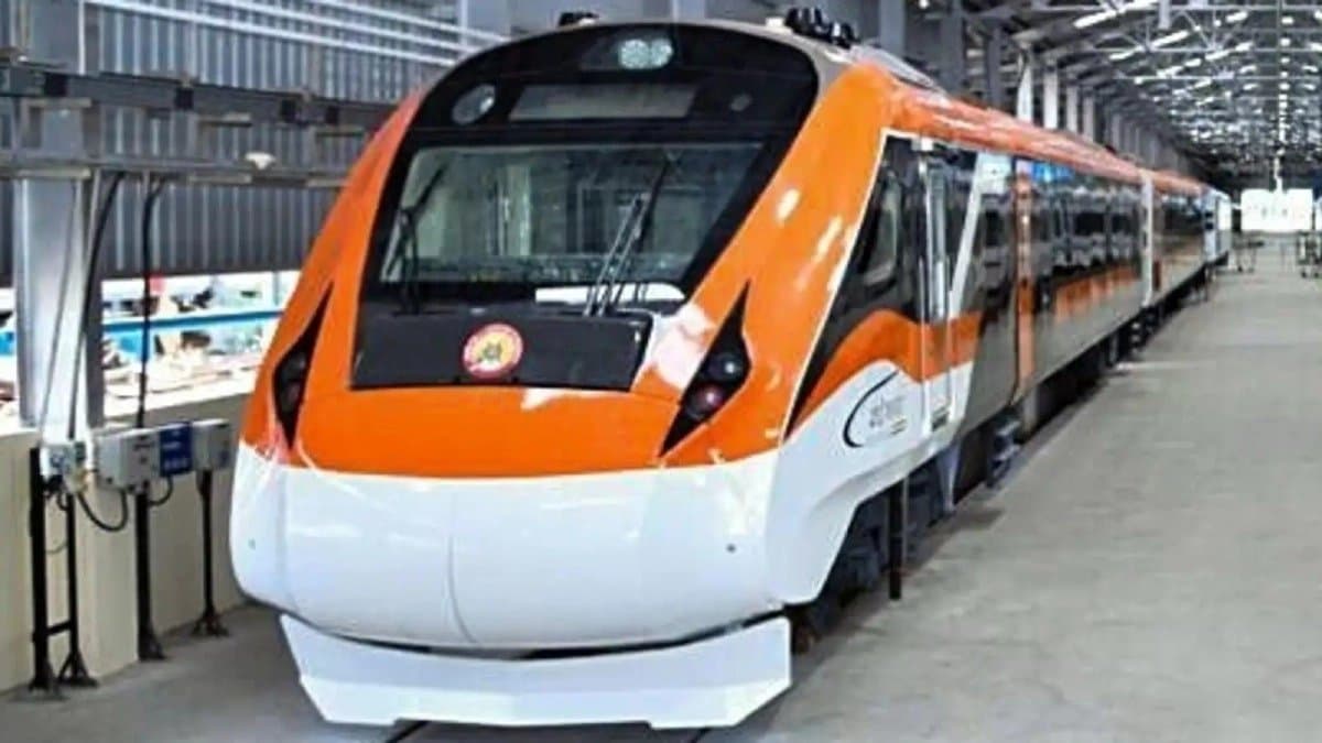 The Indian Railways is all set to kick off the countrys first Vande Bharat Sleeper Express