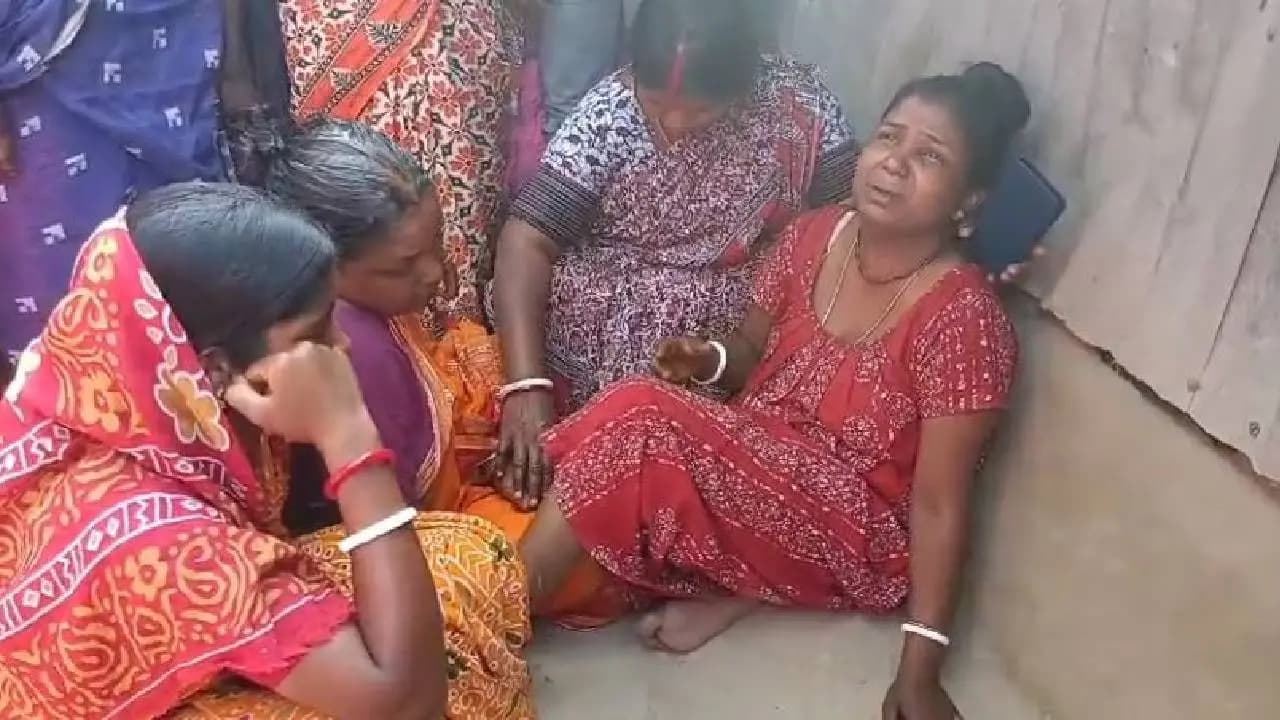 Image: Correspondent